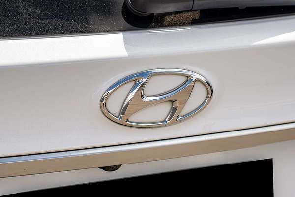 2018 Hyundai Santa Fe Highlander DM5 Series II