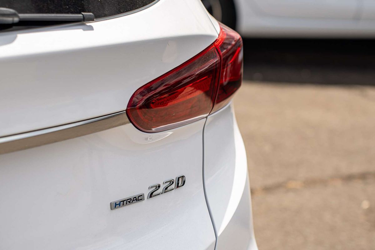 2018 Hyundai Santa Fe Highlander DM5 Series II