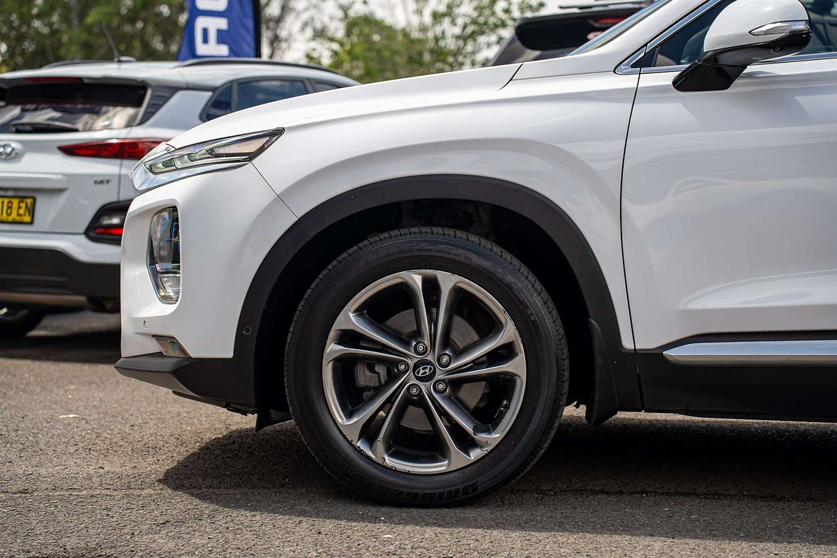 2018 Hyundai Santa Fe Highlander DM5 Series II