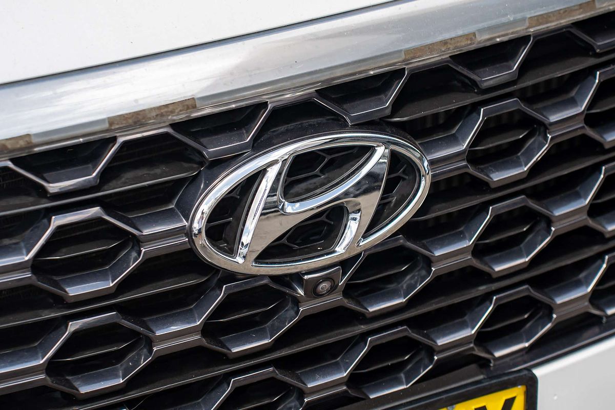 2018 Hyundai Santa Fe Highlander DM5 Series II