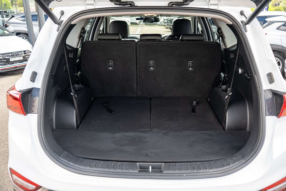 2018 Hyundai Santa Fe Highlander DM5 Series II