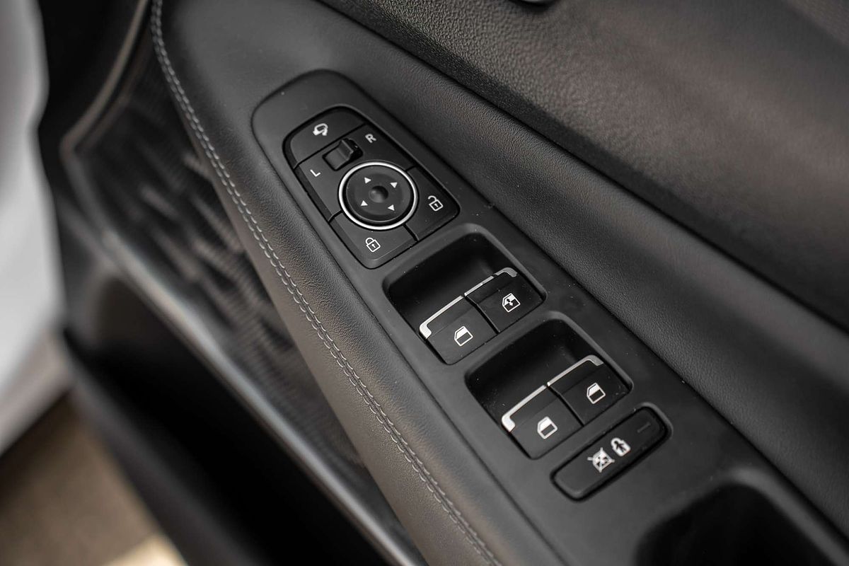 2018 Hyundai Santa Fe Highlander DM5 Series II