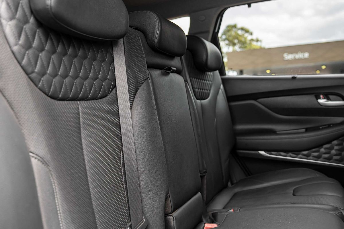 2018 Hyundai Santa Fe Highlander DM5 Series II