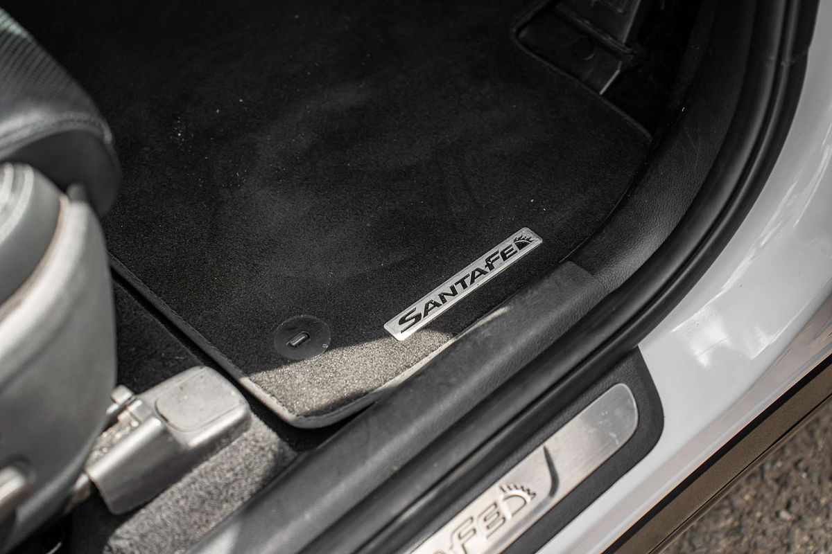 2018 Hyundai Santa Fe Highlander DM5 Series II