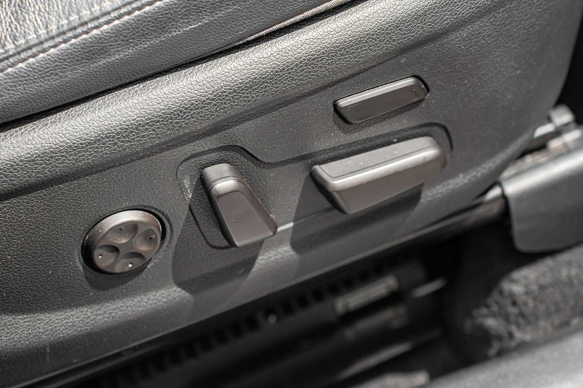 2018 Hyundai Santa Fe Highlander DM5 Series II