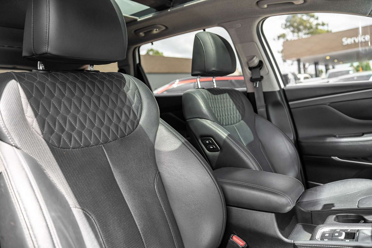 2018 Hyundai Santa Fe Highlander DM5 Series II