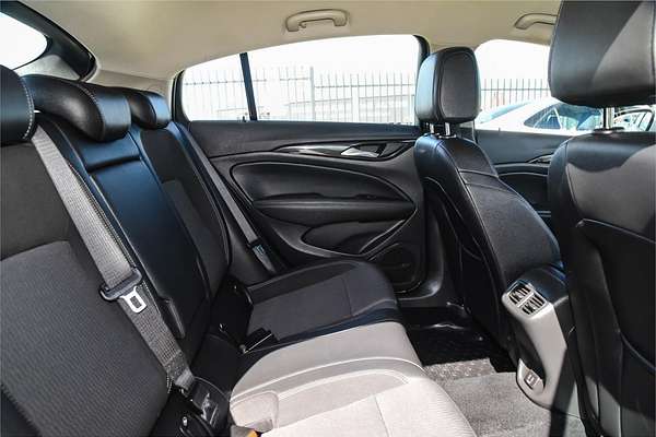 2020 Holden Commodore RS ZB