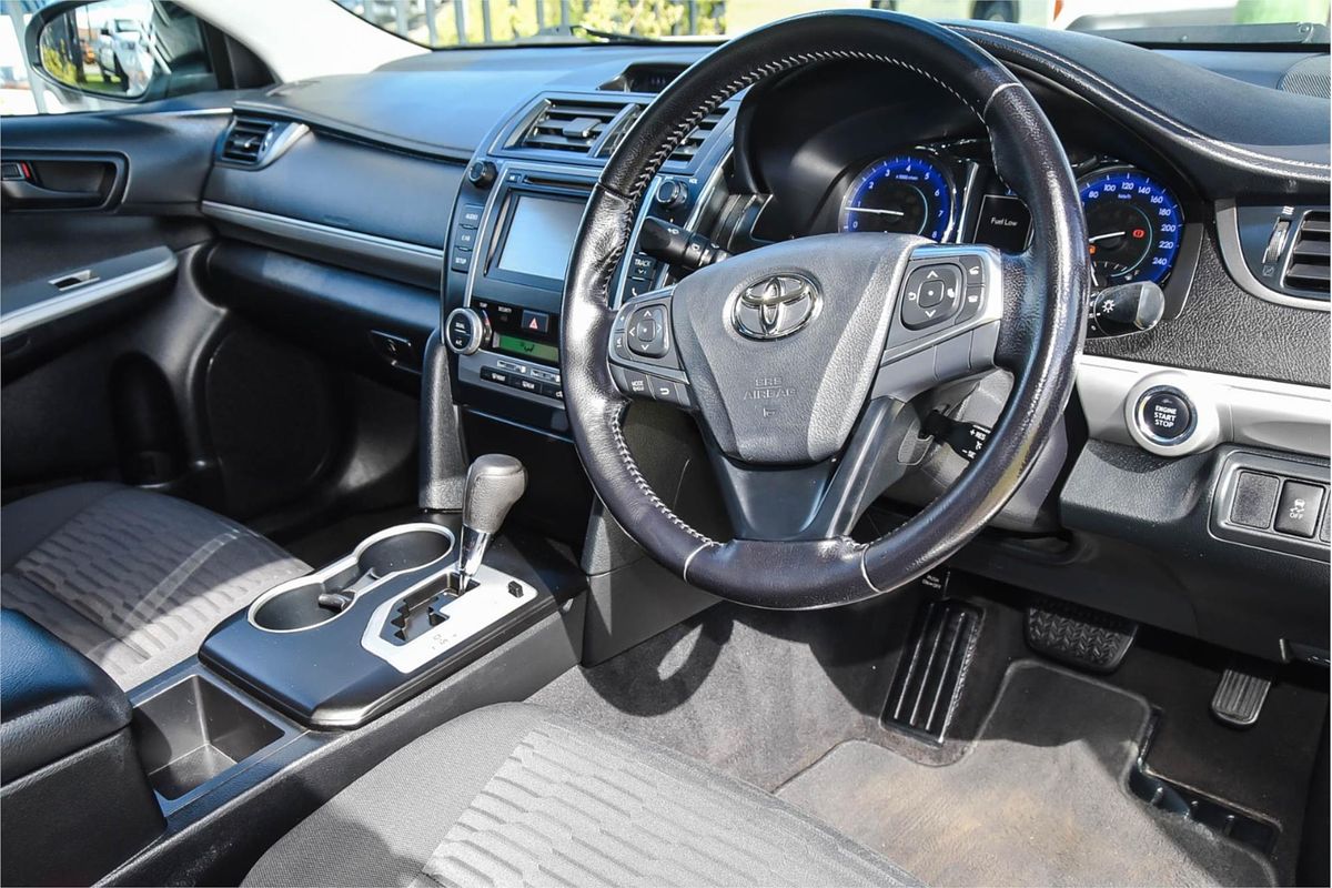 2016 Toyota Camry Atara S ASV50R
