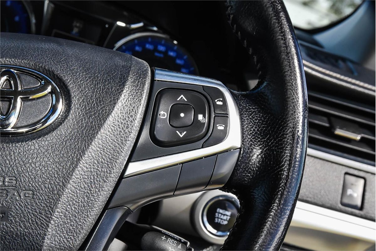 2016 Toyota Camry Atara S ASV50R