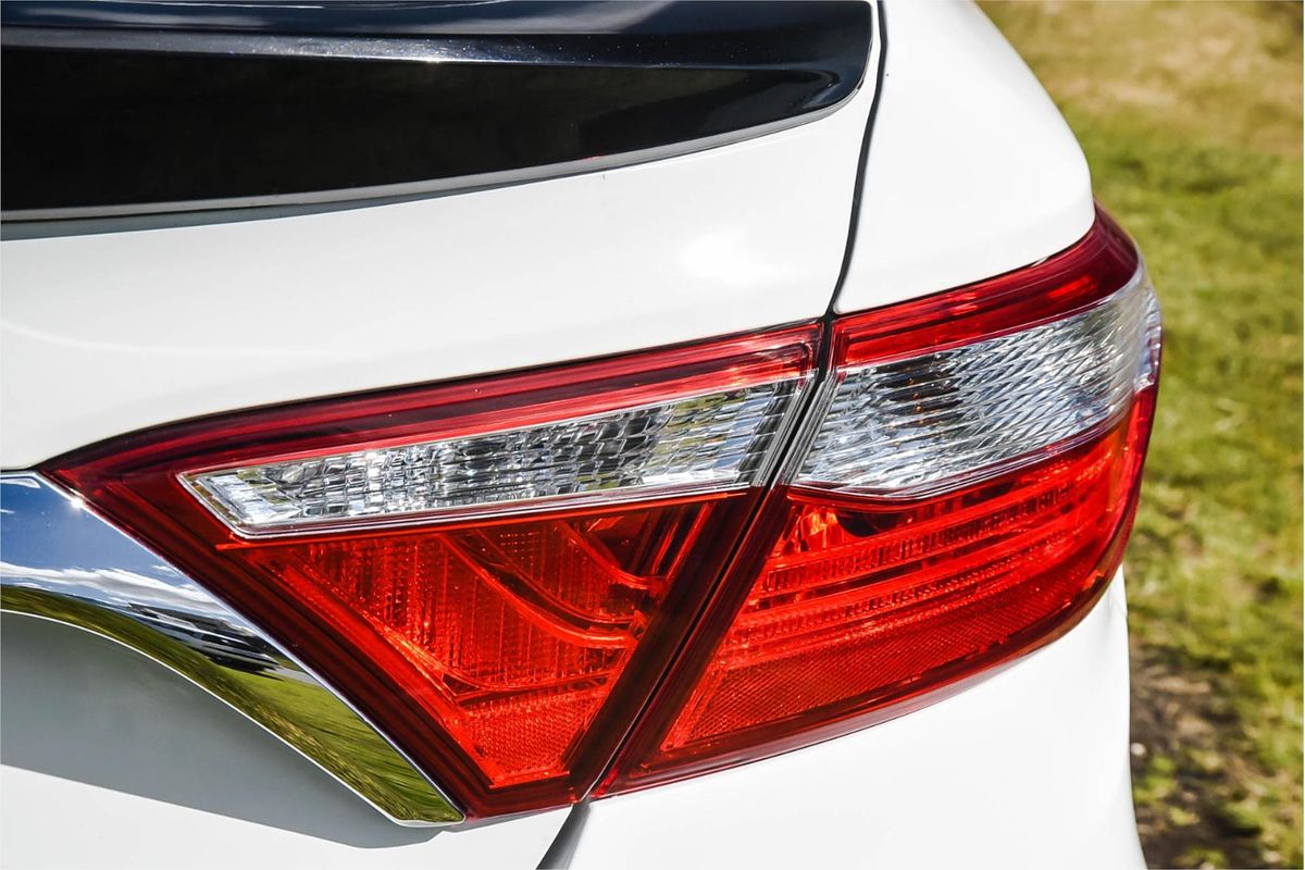 2016 Toyota Camry Atara S ASV50R