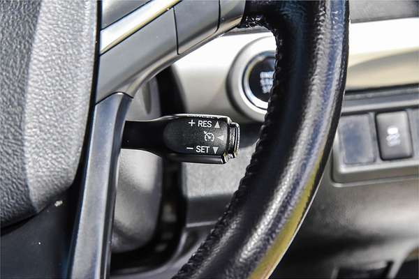 2016 Toyota Camry Atara S ASV50R