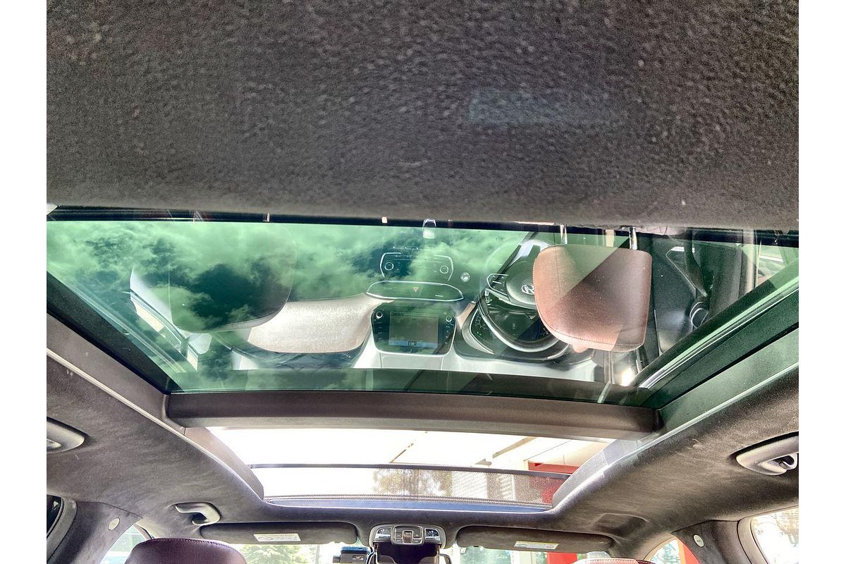 2018 Hyundai Santa Fe Highlander DM5 Series II