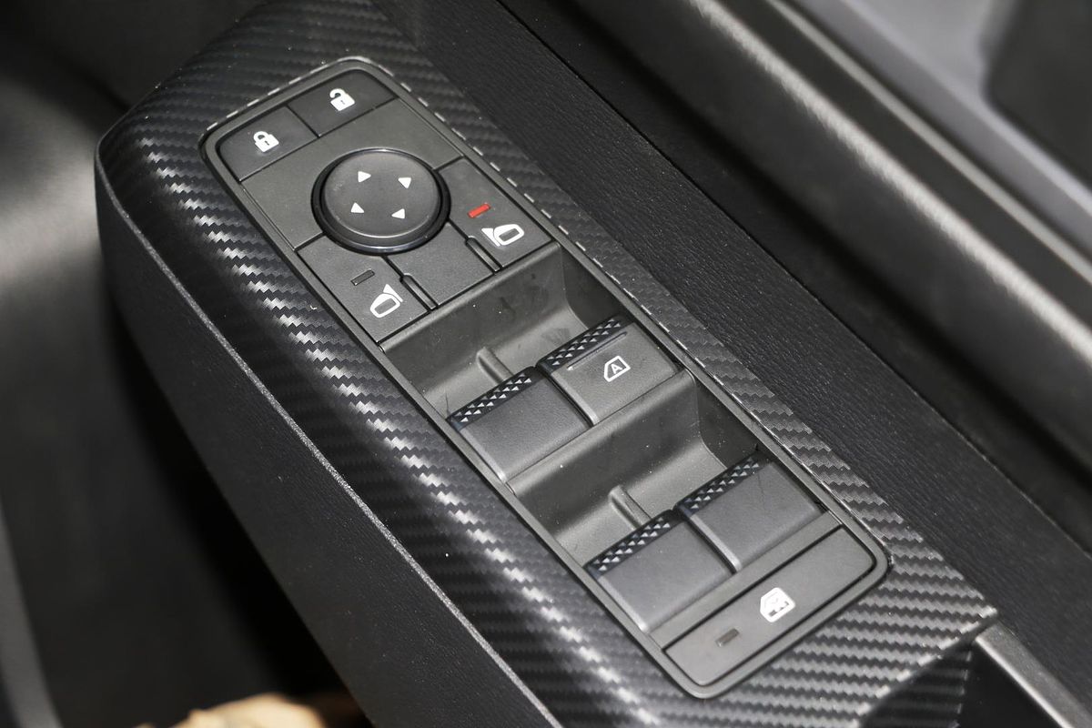 2024 Mitsubishi Triton GLX MV Rear Wheel Drive