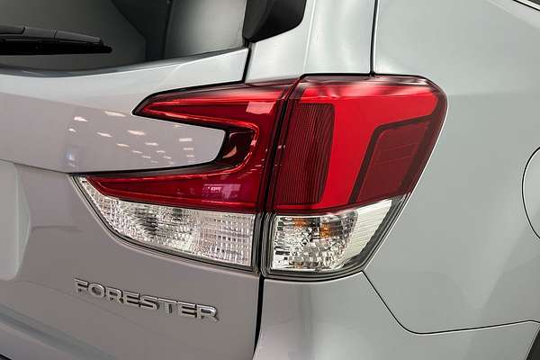 2018 Subaru Forester 2.5i-S S5