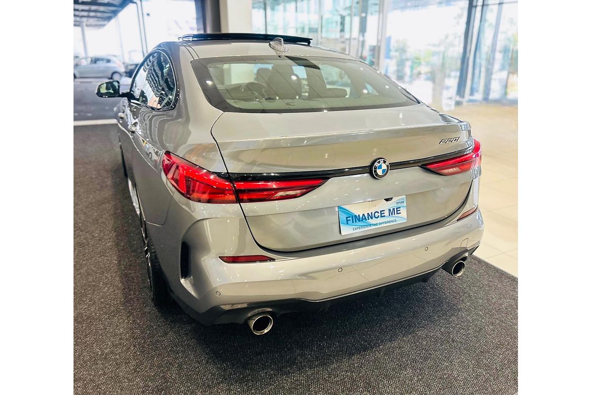 2023 BMW 2 Series 220i M Sport F44