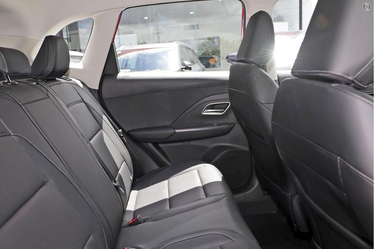 2025 MG ZS Essence Turbo ZS32