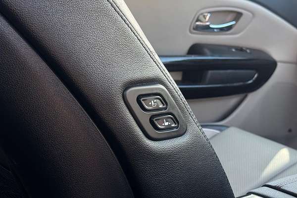 2019 Kia Carnival Platinum YP