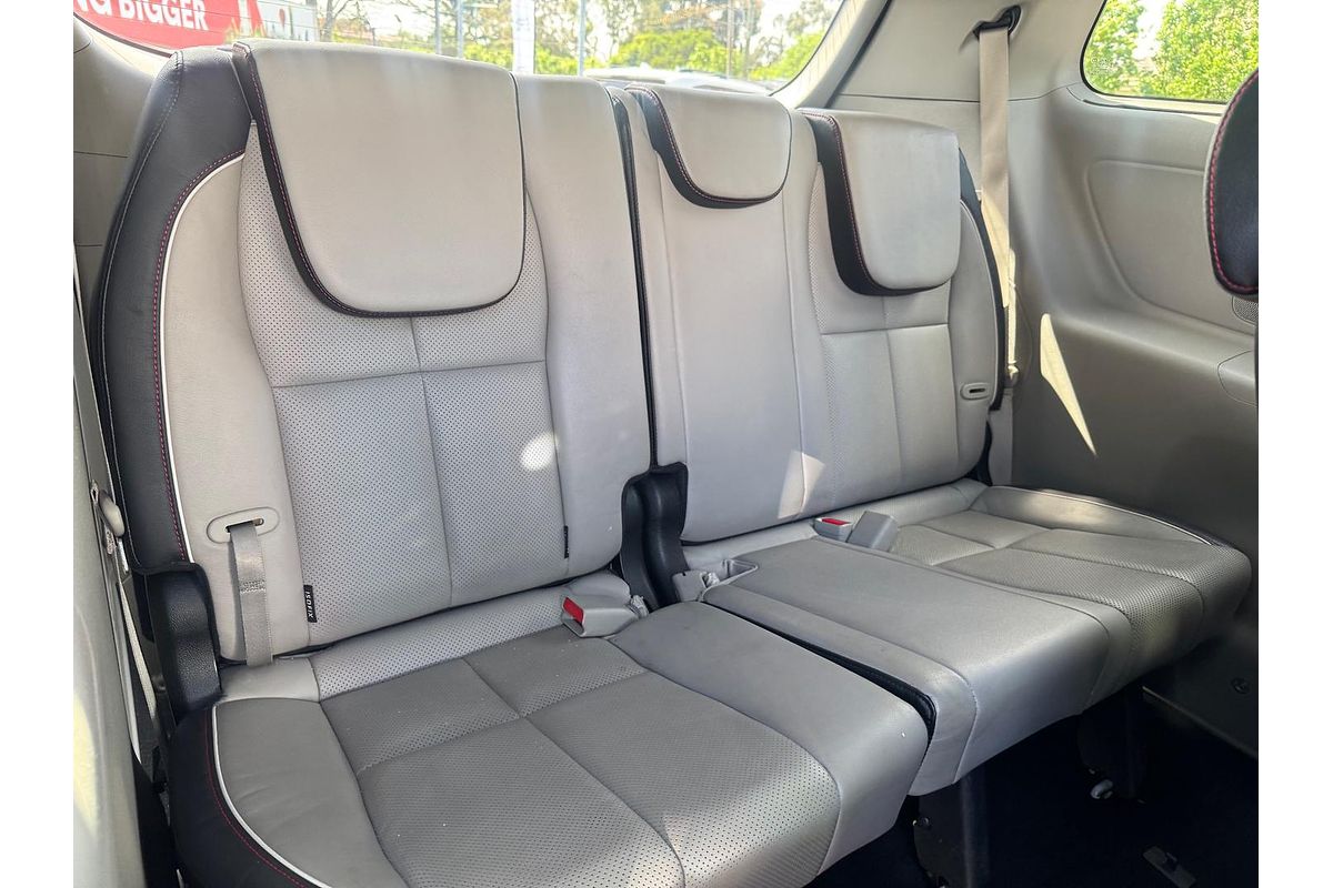 2019 Kia Carnival Platinum YP