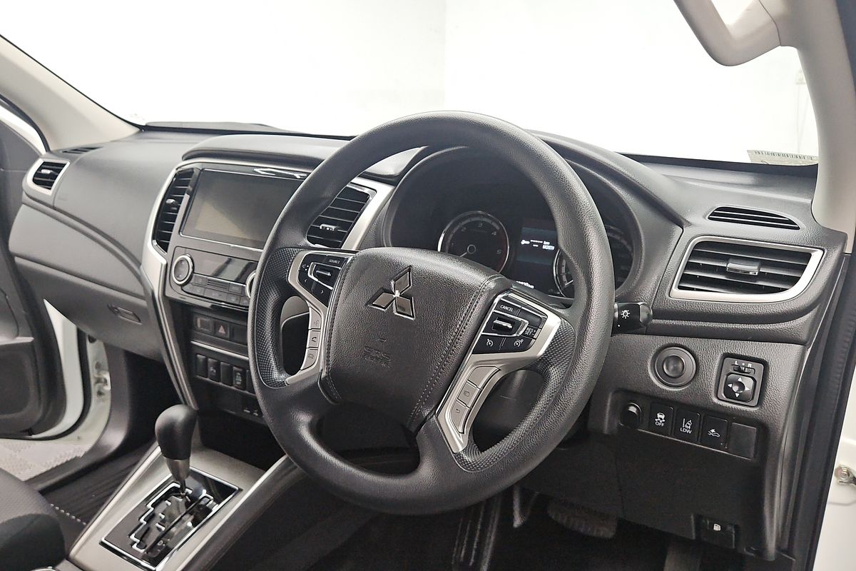 2020 Mitsubishi Triton GLX+ MR 4X4