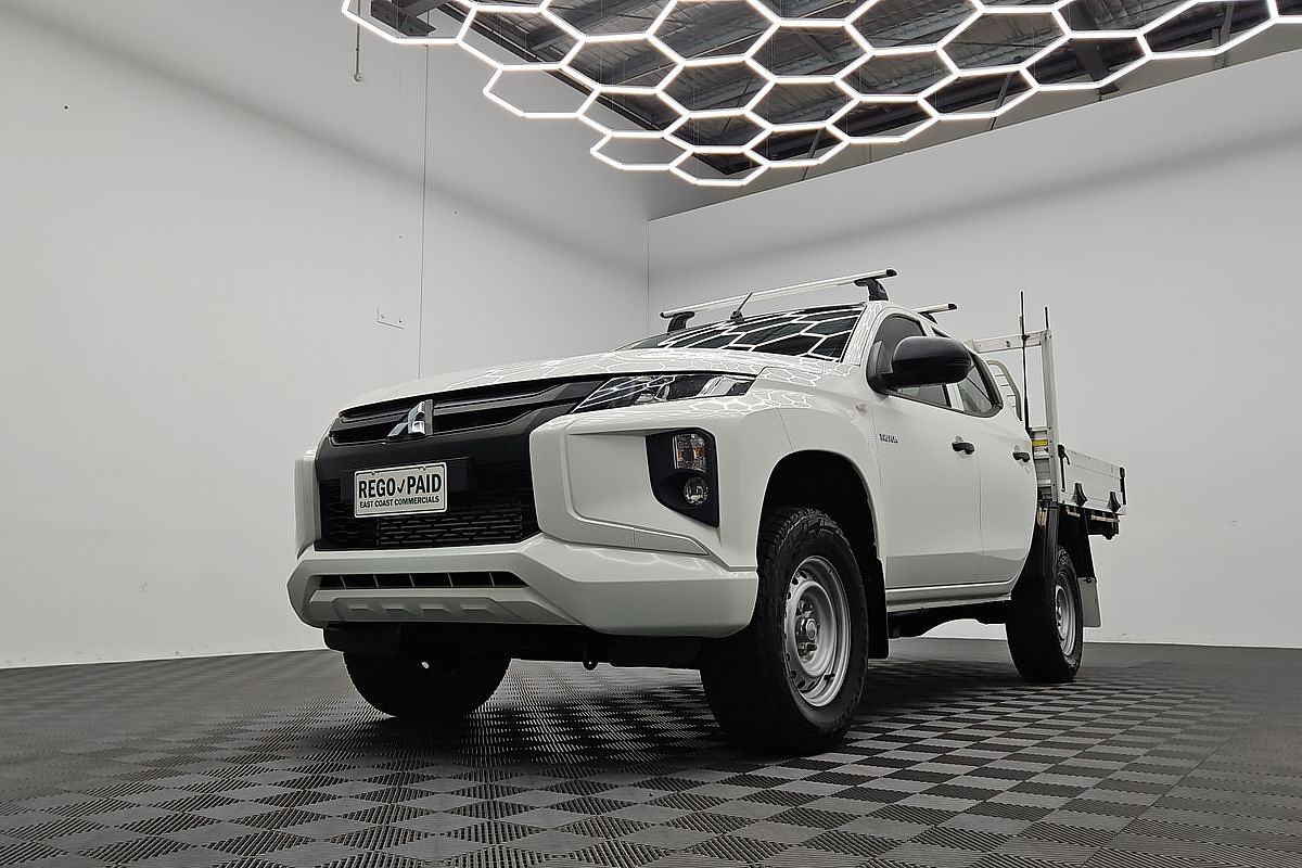2022 Mitsubishi Triton GLX MR 4X4