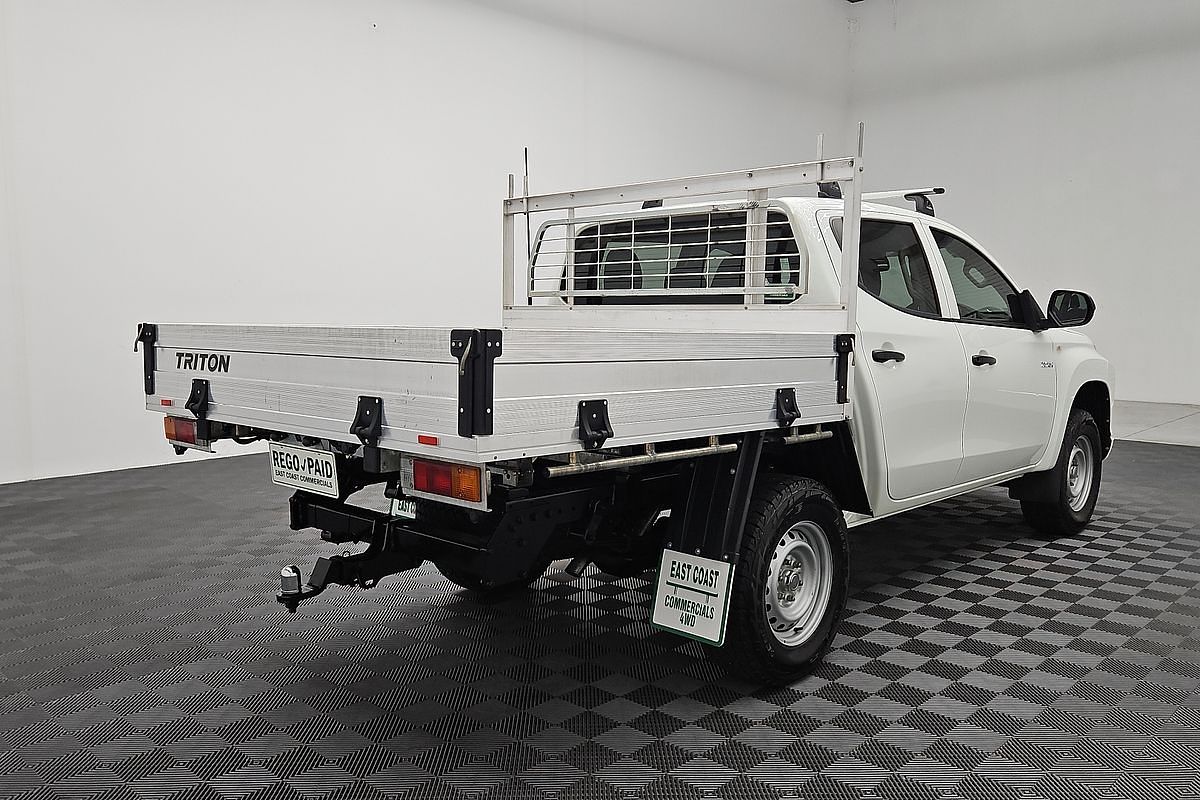 2022 Mitsubishi Triton GLX MR 4X4