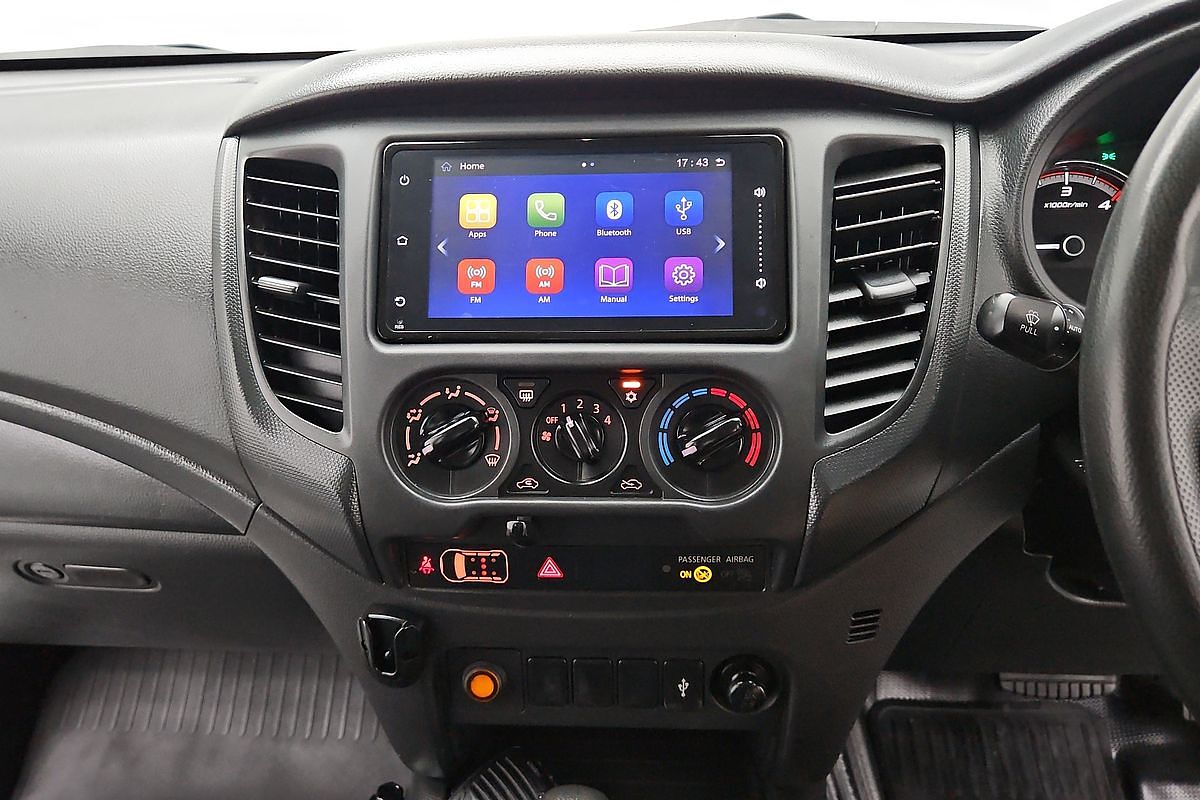 2022 Mitsubishi Triton GLX MR 4X4