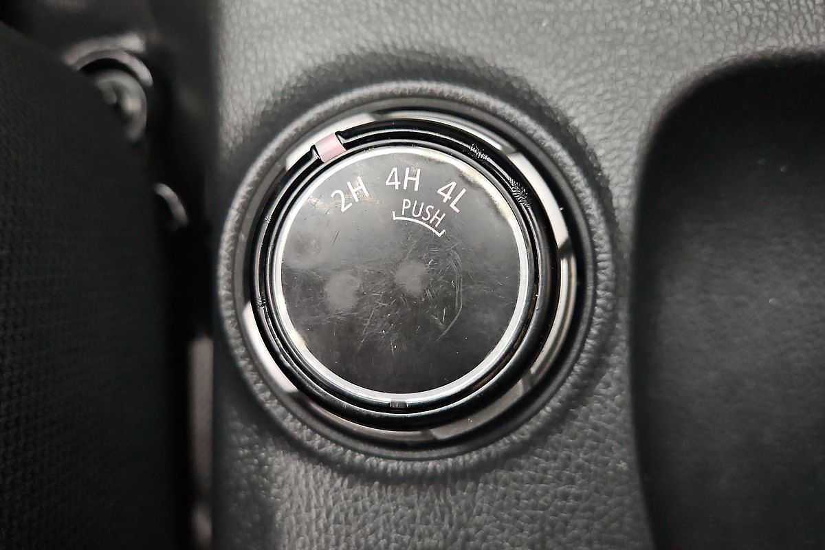 2022 Mitsubishi Triton GLX MR 4X4