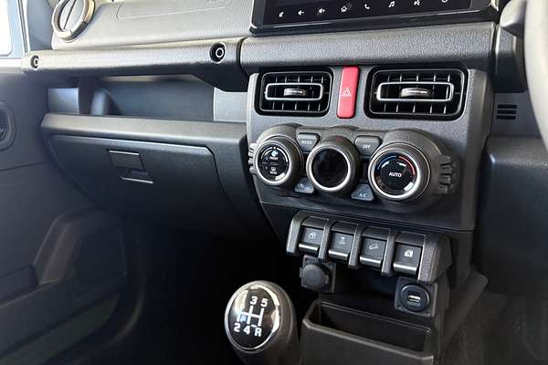 2025 Suzuki Jimny XL JJ