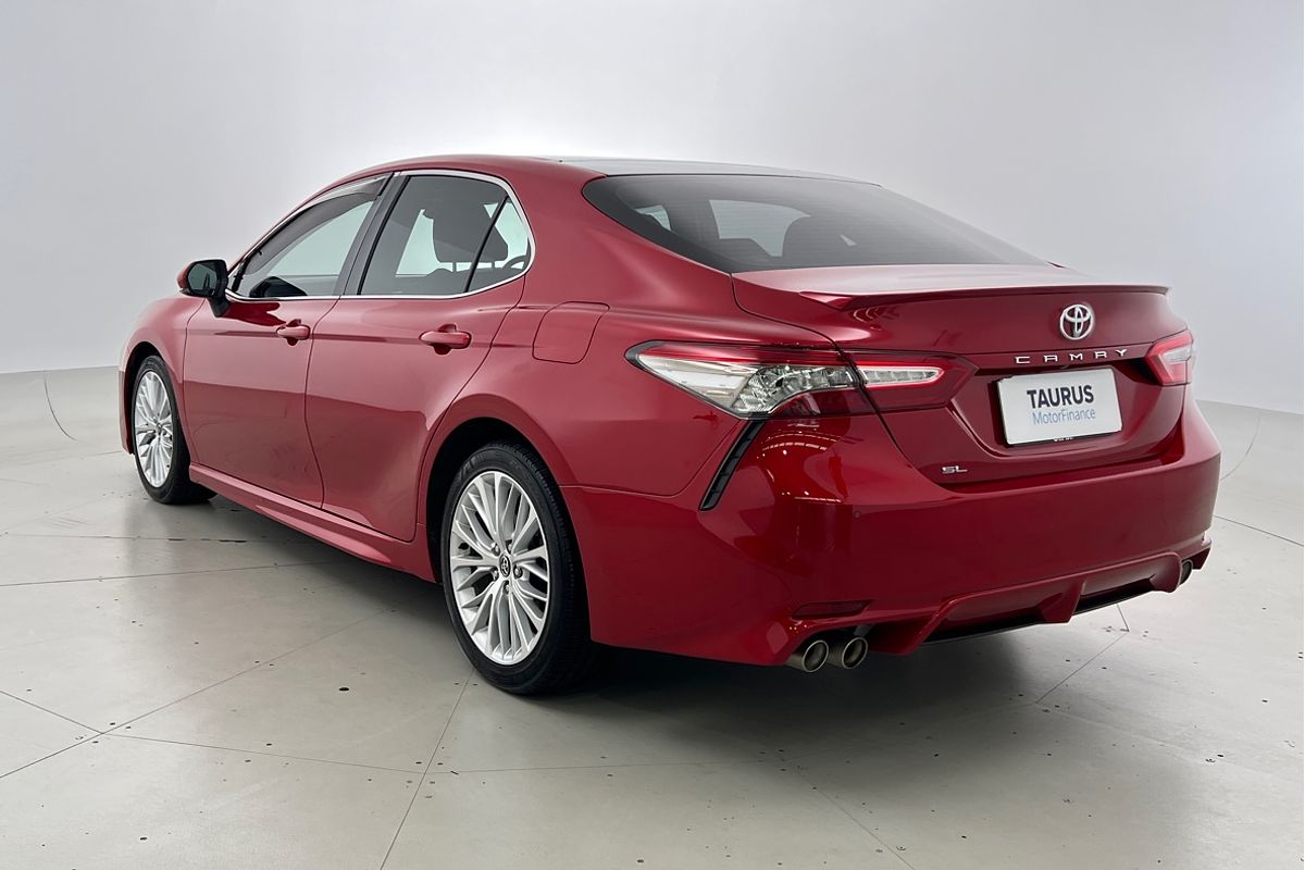 2019 Toyota Camry SL GSV70R