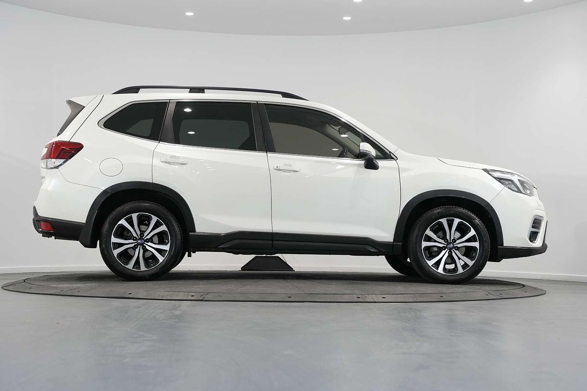 2021 Subaru Forester 2.5i S5