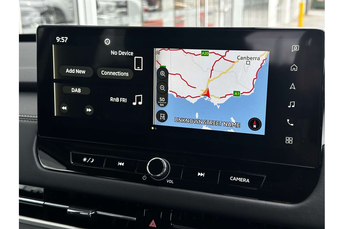 2025 Mitsubishi Outlander ES ZM