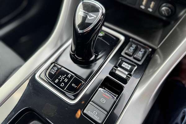 2024 Mitsubishi Eclipse Cross PHEV GSR YB