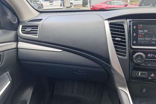 2019 Mitsubishi Pajero Sport GLS QE