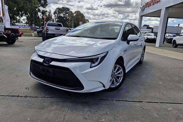 2024 Toyota Corolla Ascent Sport Hybrid ZWE219R