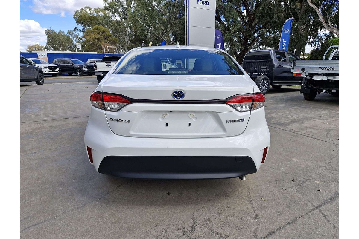 2024 Toyota Corolla Ascent Sport Hybrid ZWE219R