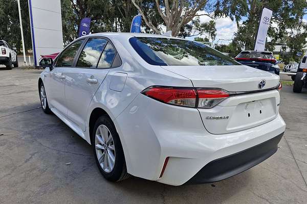 2024 Toyota Corolla Ascent Sport Hybrid ZWE219R