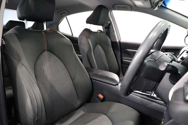 2018 Toyota Camry Ascent AXVH71R