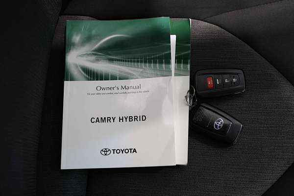 2018 Toyota Camry Ascent AXVH71R