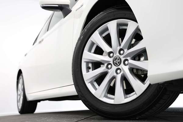 2018 Toyota Camry Ascent AXVH71R