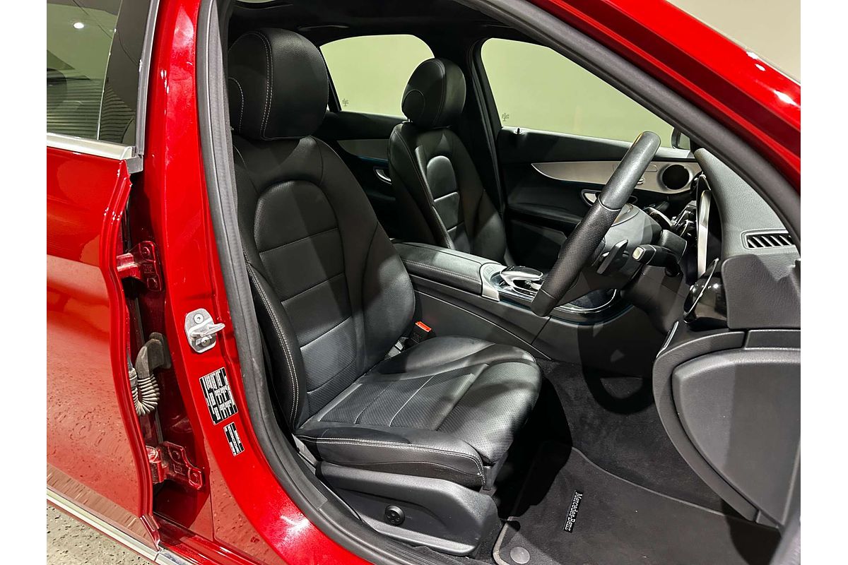 2016 Mercedes-Benz C-Class C200 W205