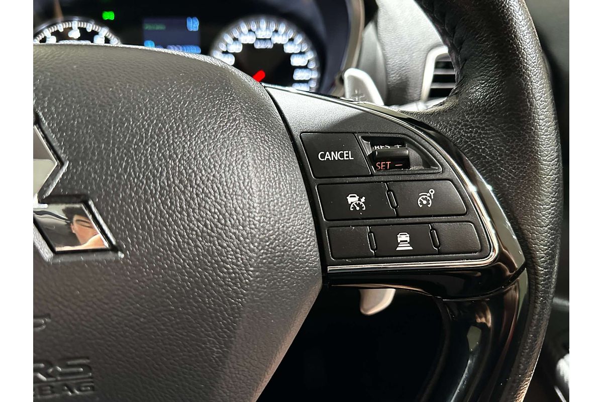 2017 Mitsubishi Eclipse Cross Exceed YA