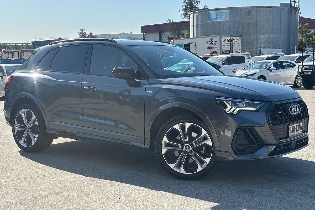 2021 Audi Q3 40 TFSI S line F3
