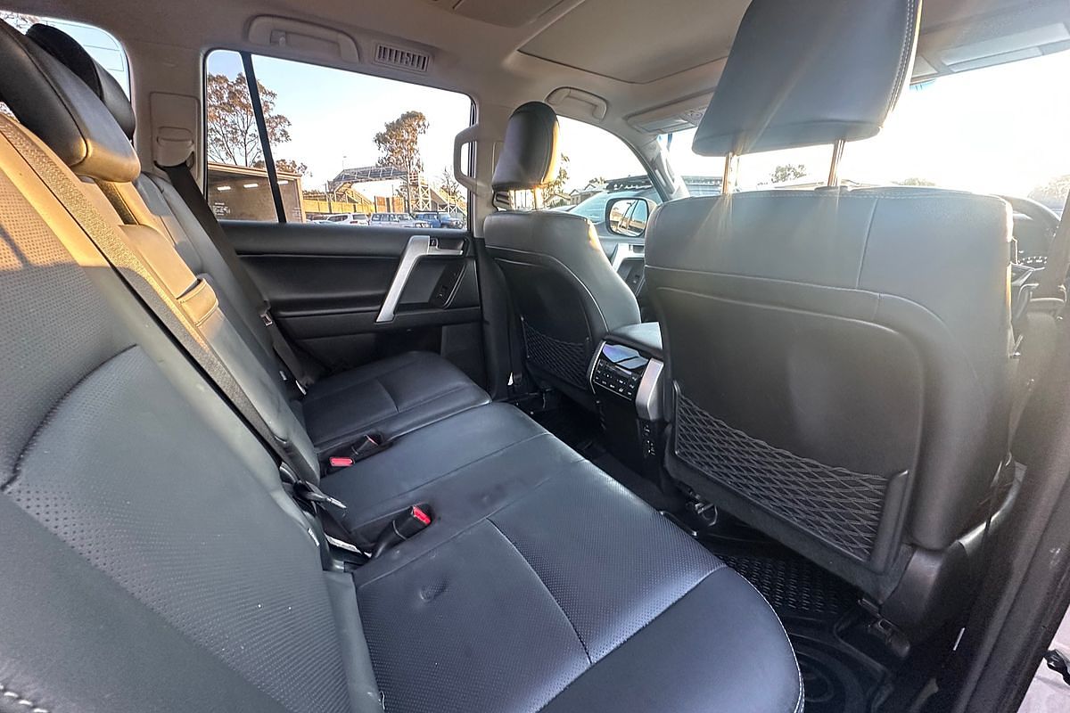 2019 Toyota Landcruiser Prado Kakadu GDJ150R