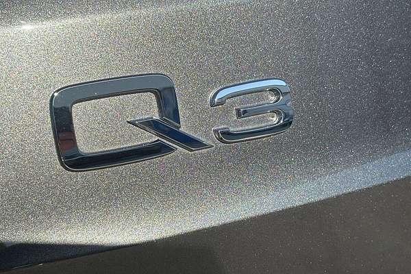 2021 Audi Q3 40 TFSI S line F3