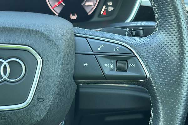 2021 Audi Q3 40 TFSI S line F3