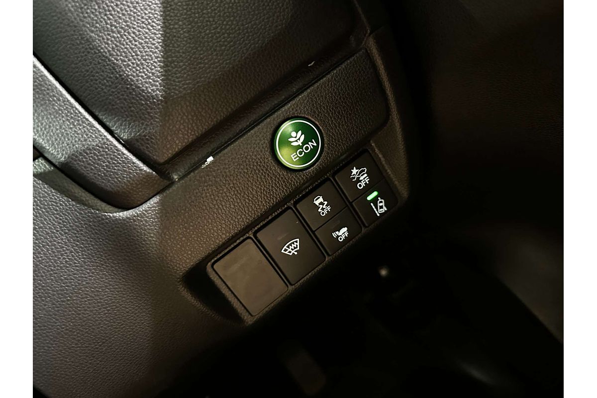 2019 Honda Fit Hybrid L Honda Sensing GP5