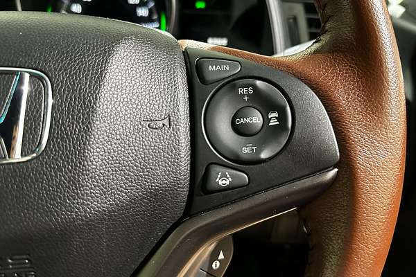 2019 Honda Fit Hybrid L Honda Sensing GP5