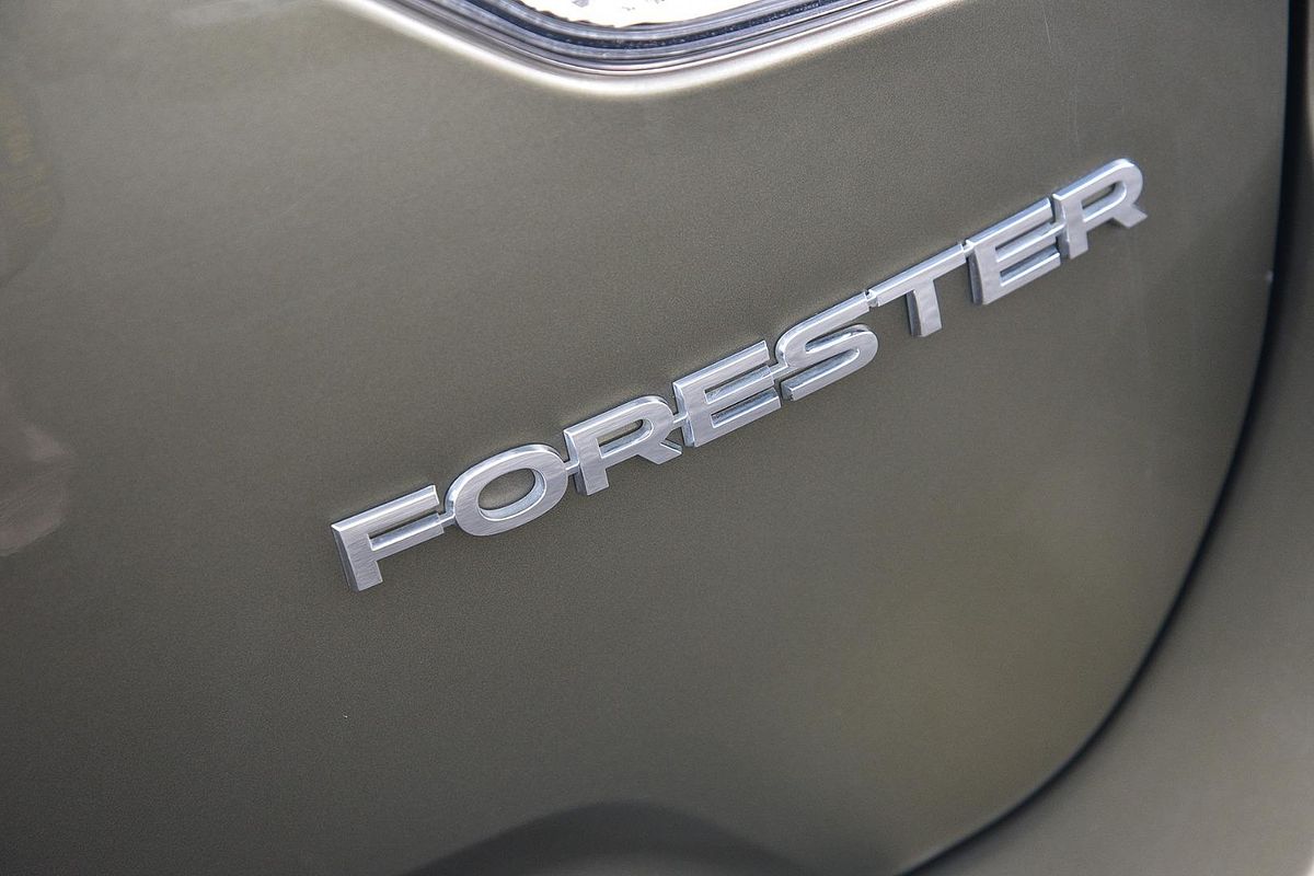 2024 Subaru Forester 2.5i-S S5
