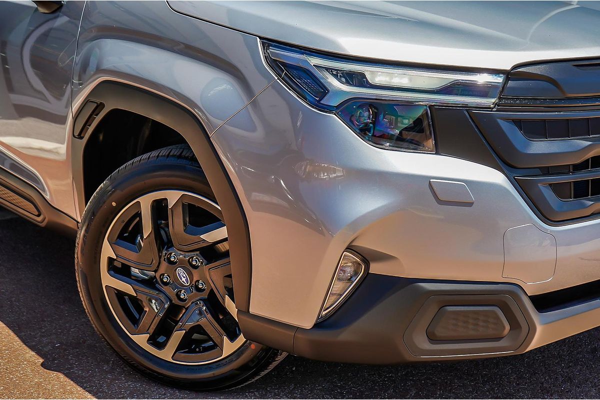 2025 Subaru Forester S6