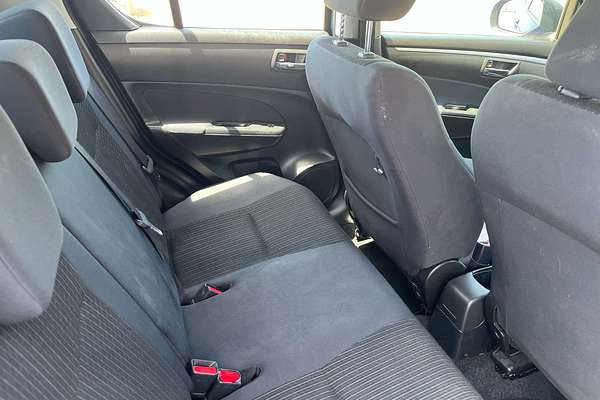 2016 Suzuki Swift GL FZ